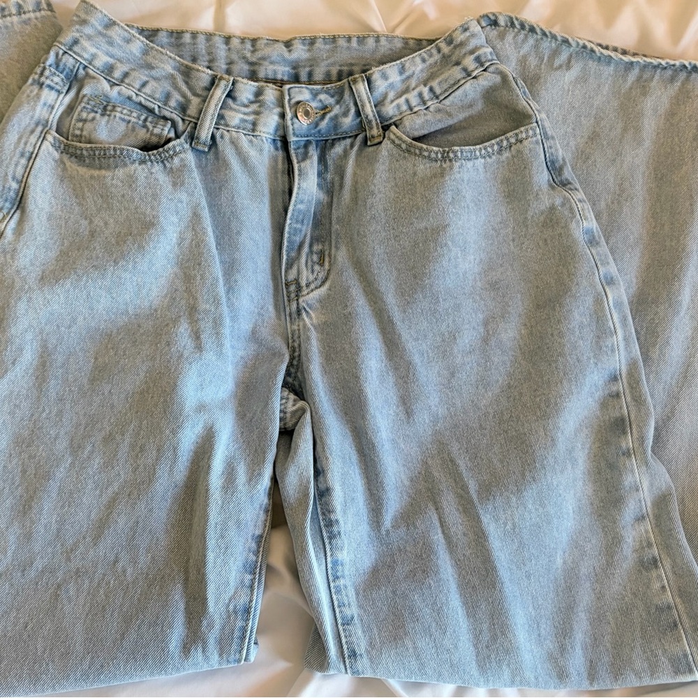 Shein Icon Embroidered Bow Washed Denim Jeans
